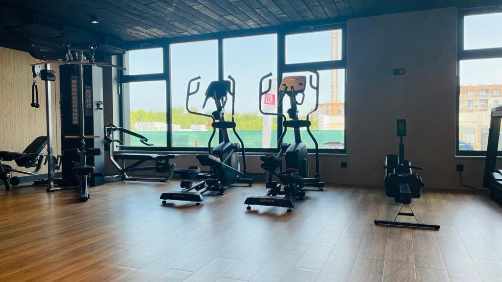 Polanki Aqua Apartamenty Nielimitowany Dostep Do Basenow Parking Free Kolobrzeg Dış mekan fotoğraf