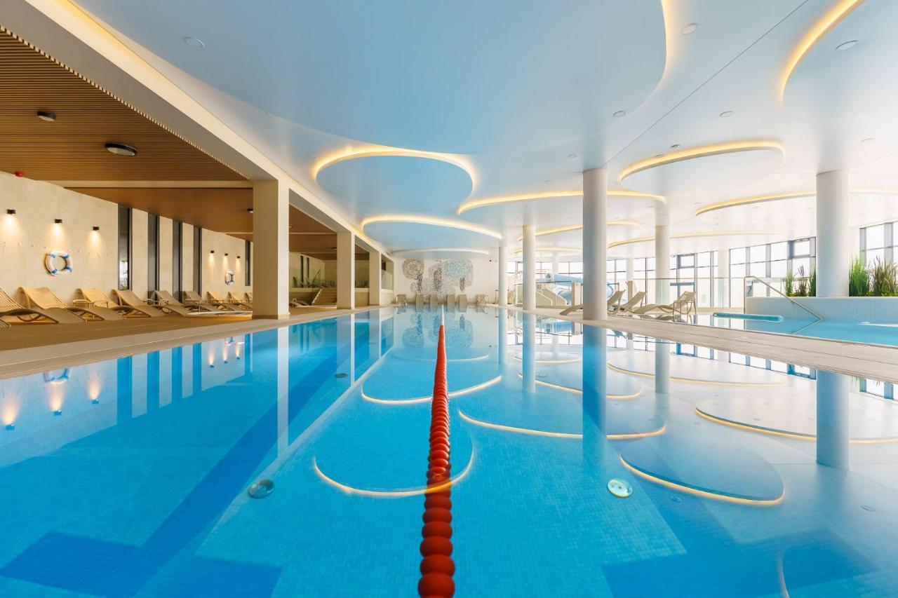 Polanki Aqua Apartamenty Nielimitowany Dostep Do Basenow Parking Free Kolobrzeg Dış mekan fotoğraf