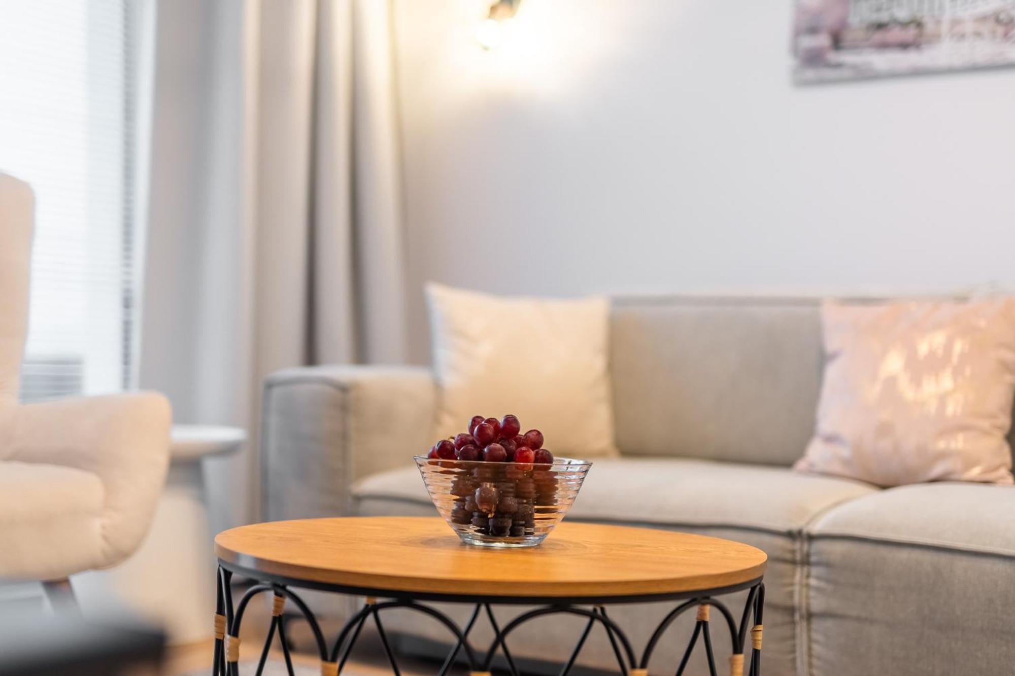 Polanki Aqua Apartamenty Nielimitowany Dostep Do Basenow Parking Free Kolobrzeg Dış mekan fotoğraf